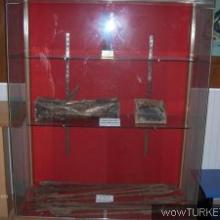 Şehitler Abidesi ve Savaş Eserleri Müzesi